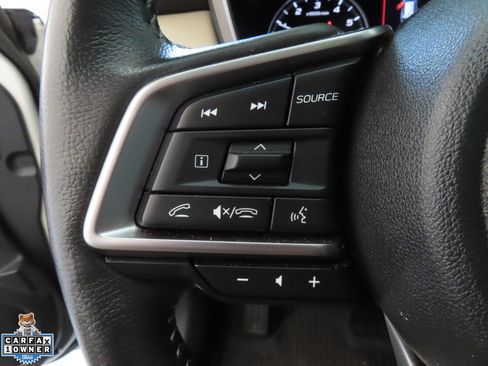 Used 2025 Subaru Outback Limited AWD/4WD image 13