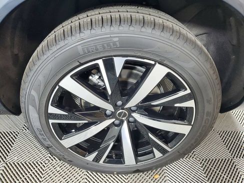 New 2026 Volvo XC90 T8 Core w/ Protection Package AWD/4WD image 11