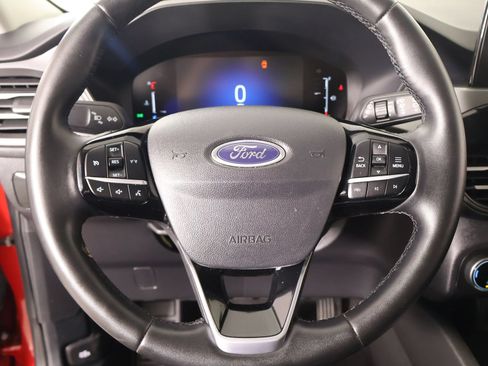 Used 2025 Ford Escape Active w/ Cold Weather Package FWD image 3