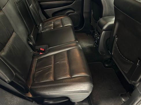 Used 2015 Jeep Grand Cherokee Limited AWD/4WD image 53