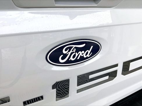 Certified 2024 Ford F150 Lariat w/ FX4 Off-Road Package AWD/4WD image 31