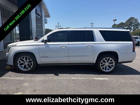 Used 2018 Cadillac Escalade ESV Premium Luxury AWD/4WD image 3