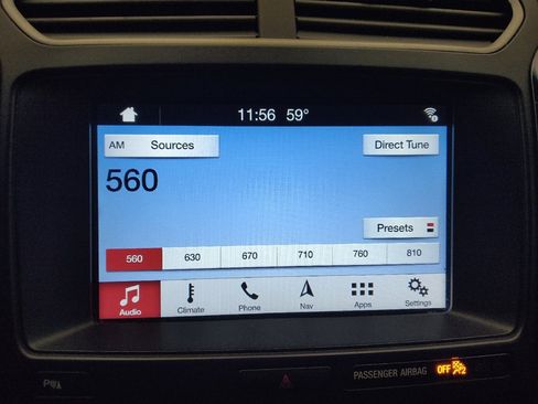 Used 2018 Ford Explorer XLT w/ Equipment Group 202A image 25