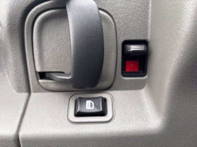 Used 2023 Chevrolet Express 3500 LS RWD image 10
