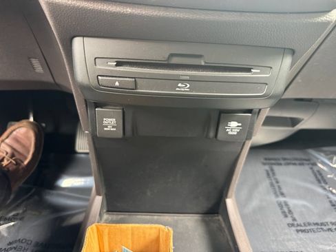 Used 2019 Honda Odyssey Elite image 24