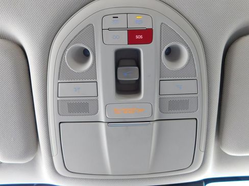 Used 2026 Genesis G70 2.5T Prestige image 22