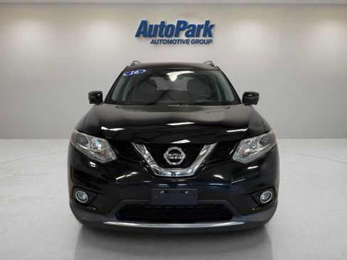 Used 2016 Nissan Rogue SL w/ SL Premium Package image 2