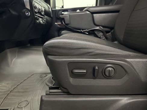 Used 2019 GMC Sierra 1500 SLE w/ SLE Value Package image 37