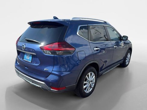 Used 2020 Nissan Rogue SV FWD image 5