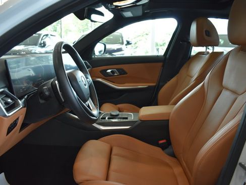 Used 2024 BMW 330i xDrive Sedan w/ Convenience Package AWD/4WD image 11