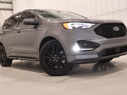 Certified 2023 Ford Edge ST-Line image 41