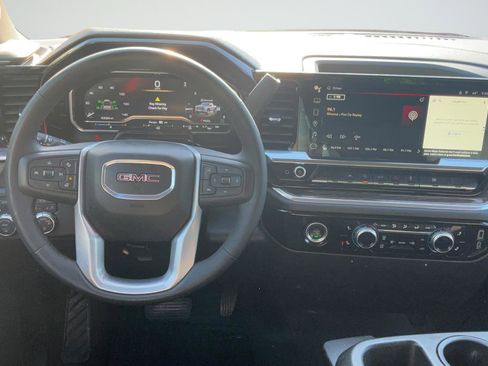 Certified 2024 GMC Sierra 1500 SLE AWD/4WD image 12
