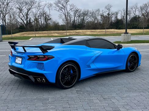 Used 2023 Chevrolet Corvette Stingray Premium Conv w/ Z51 Performance Package image 3