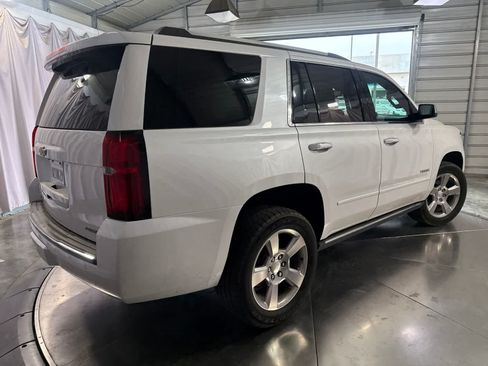 Used 2020 Chevrolet Tahoe Premier w/ Premier 6.2L Value Package AWD/4WD image 5