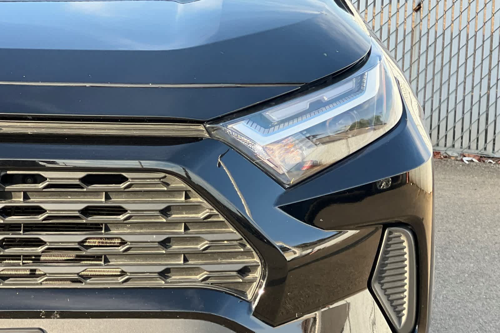 Used 2025 Toyota RAV4 XLE FWD image 14