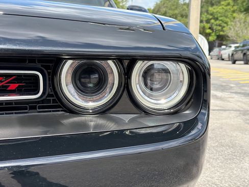 Used 2023 Dodge Challenger R/T RWD image 9