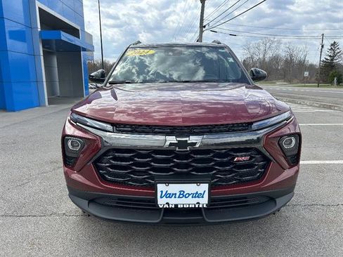 Certified 2024 Chevrolet TrailBlazer RS w/ Driver Confidence Package image 8