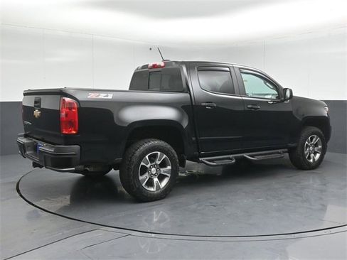 Used 2017 Chevrolet Colorado Z71 image 7