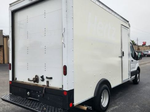 Used 2022 Ford Transit 350 DRW RWD image 13