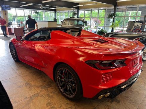Used 2023 Chevrolet Corvette Stingray Preferred Conv w/ Battery Protection Package RWD image 6