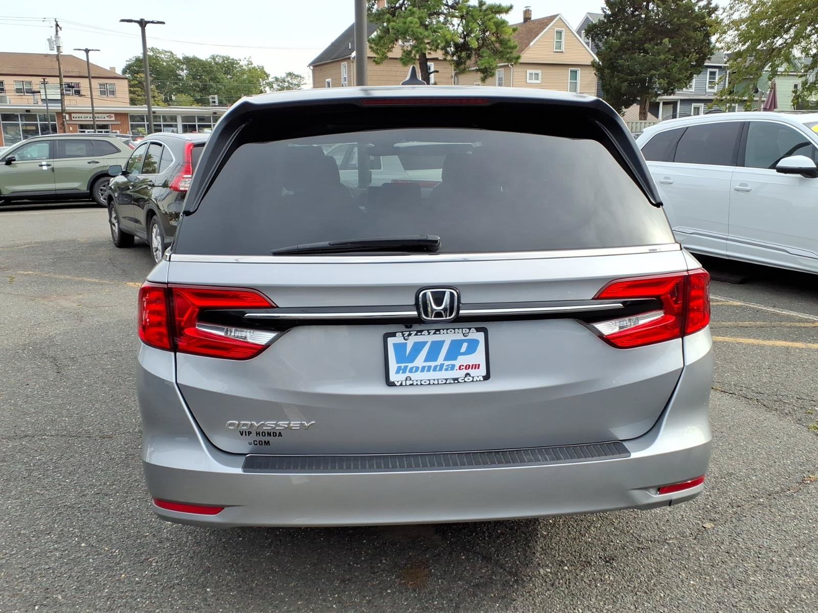 Certified 2024 Honda Odyssey EX-L image 5