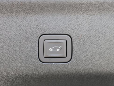 New 2026 Chevrolet Suburban High Country AWD/4WD image 39