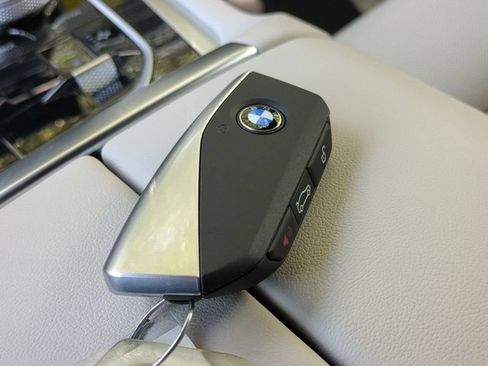 New 2027 BMW X6 xDrive40i AWD/4WD image 29