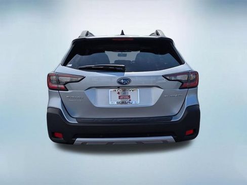 Used 2025 Subaru Outback Limited w/ Popular Package #2 AWD/4WD image 6