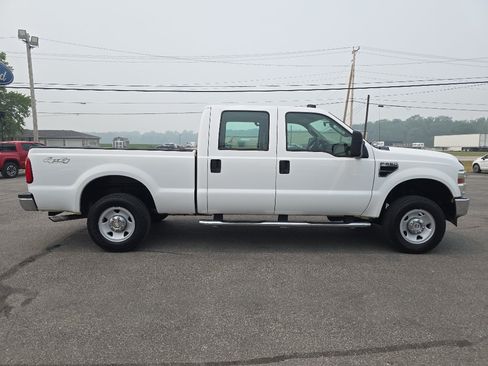 Used 2009 Ford F250 XL AWD/4WD image 5