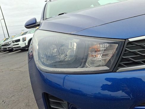 Used 2019 Kia Rio S image 10