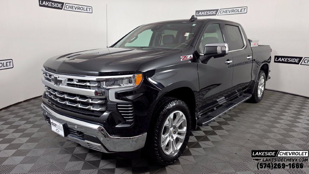 Used 2023 Chevrolet Silverado 1500 LTZ w/ LTZ Convenience Package II AWD/4WD image 1
