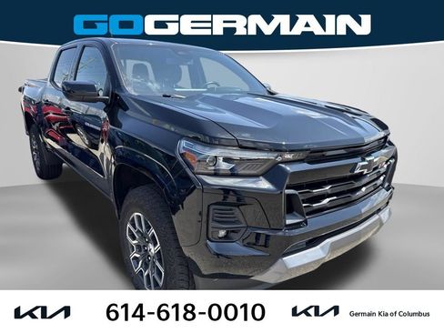 Used 2023 Chevrolet Colorado Z71 w/ Z71 Convenience Package 2 AWD/4WD image 7