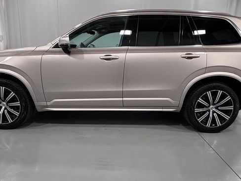 Certified 2023 Volvo XC90 B5 Core w/ Climate Package AWD/4WD image 9