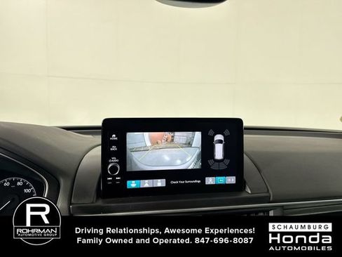Used 2025 Honda Pilot EX-L image 8