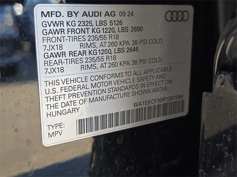 Certified 2024 Audi Q3 2.0T Premium Plus image 39