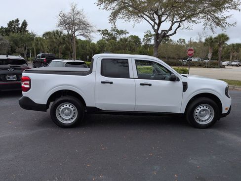 Certified 2025 Ford Maverick XL image 3