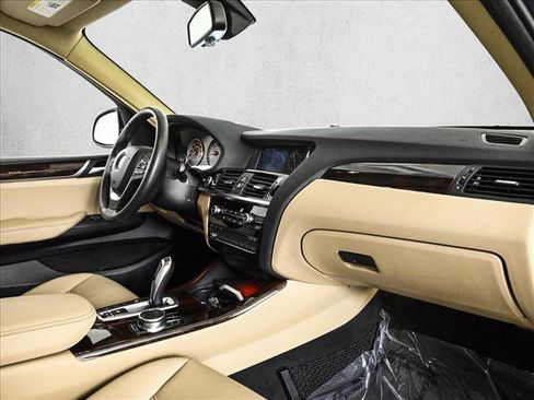 Used 2017 BMW X3 xDrive28i image 23