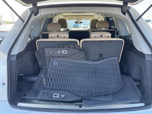 Used 2021 Audi Q7 2.0T Premium Plus w/ Executive Package image 8