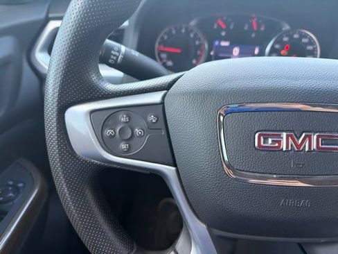 Used 2022 GMC Acadia SLE w/ Elevation Edition FWD image 15