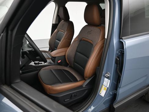 New 2026 Ford Bronco Sport Outer Banks AWD/4WD image 8