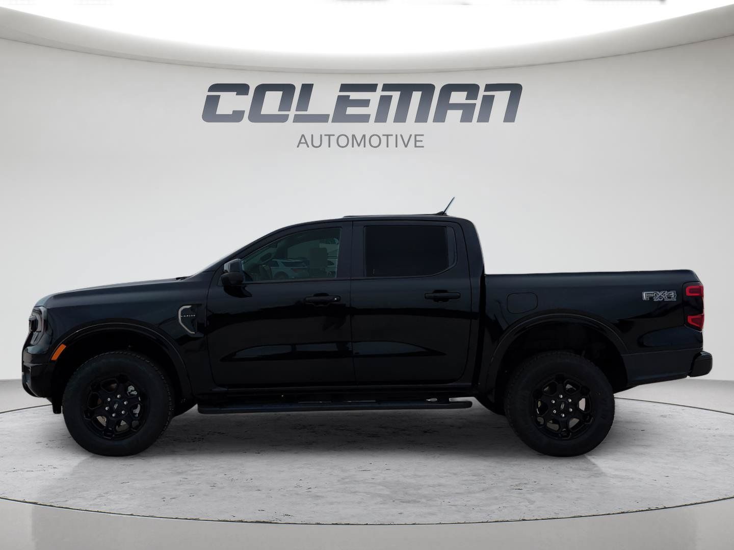 New 2026 Ford Ranger Lariat w/ FX4 Off-Road Package AWD/4WD image 2