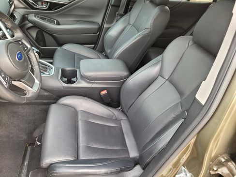 Certified 2024 Subaru Outback Limited image 3