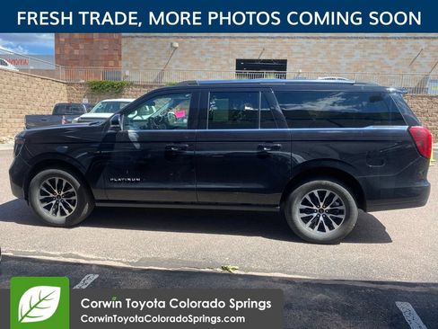 Used 2025 Ford Expedition Max Platinum AWD/4WD image 5