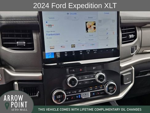Used 2024 Ford Expedition XLT RWD image 25