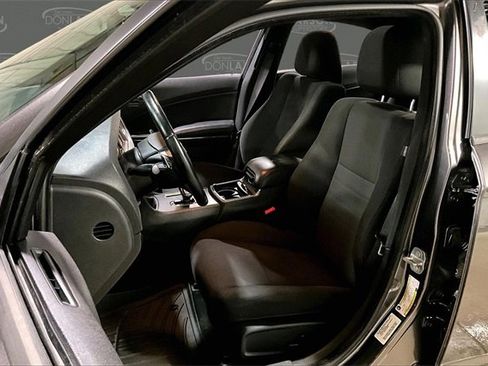 Used 2014 Dodge Charger SXT image 13