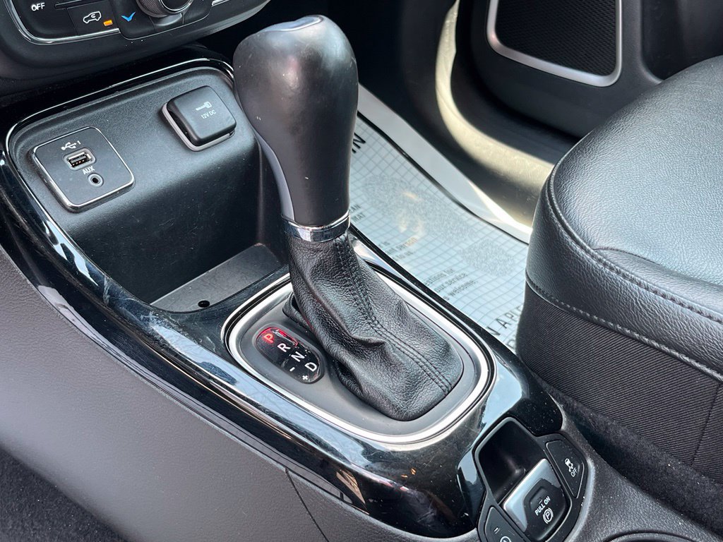 Used 2021 Jeep Compass Latitude FWD image 23