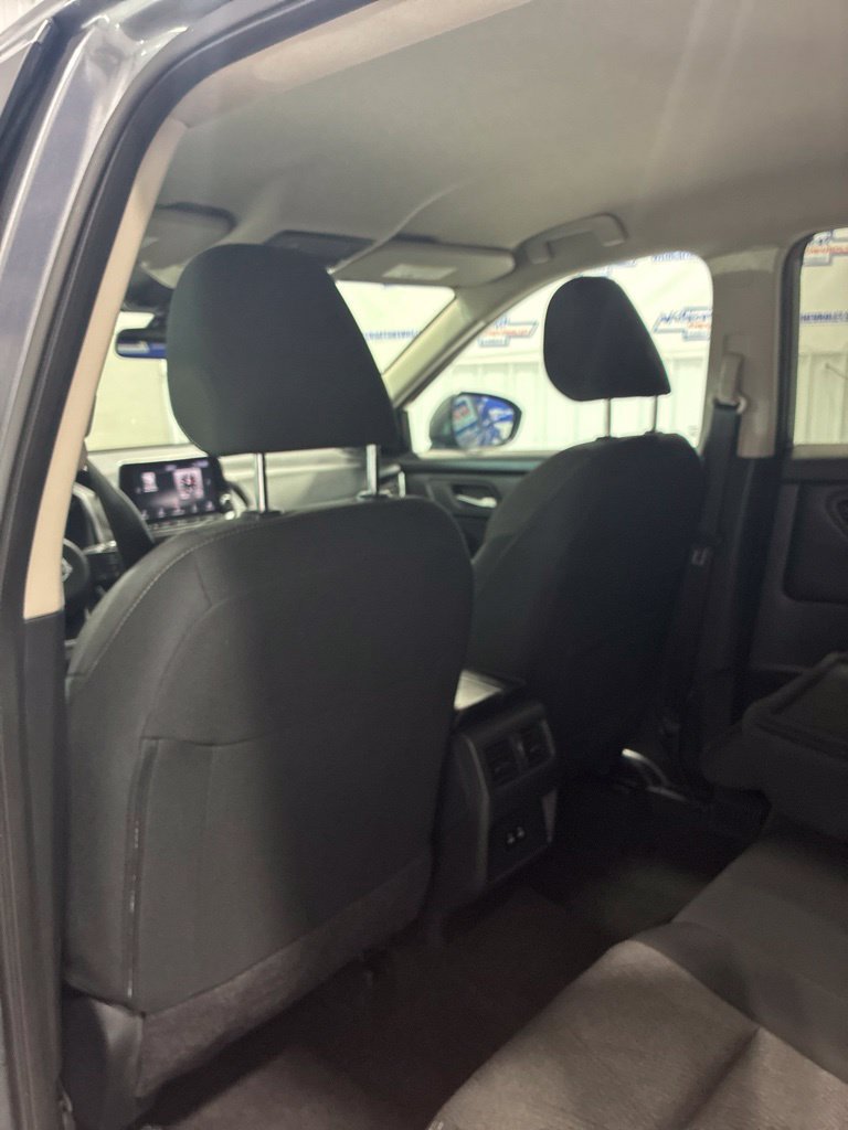 Used 2024 Nissan Rogue SV FWD image 29