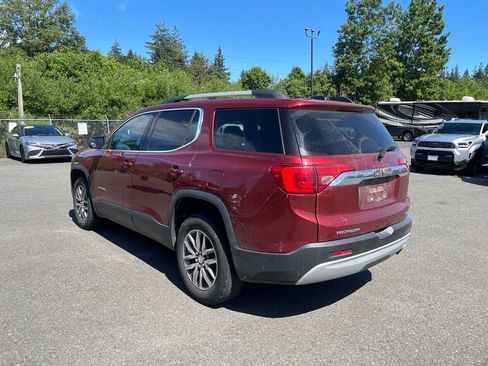Used 2017 GMC Acadia SLE AWD/4WD image 2