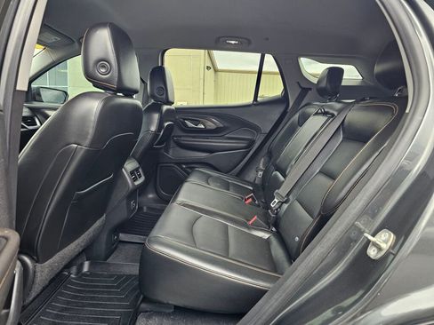Used 2020 GMC Terrain SLT AWD/4WD image 13