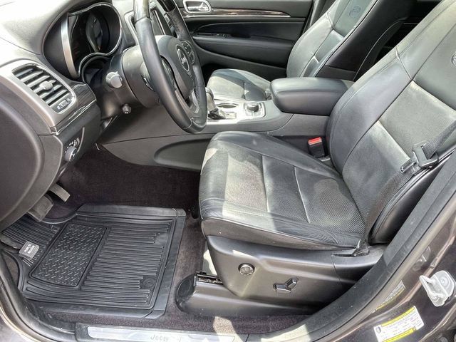 Used 2018 Jeep Grand Cherokee Overland AWD/4WD image 8
